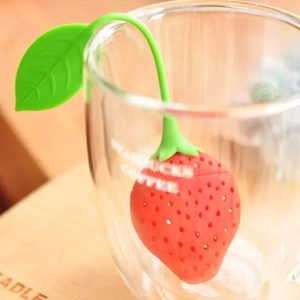 Infuseur à thé en silicone fraise, design ludique et pratique