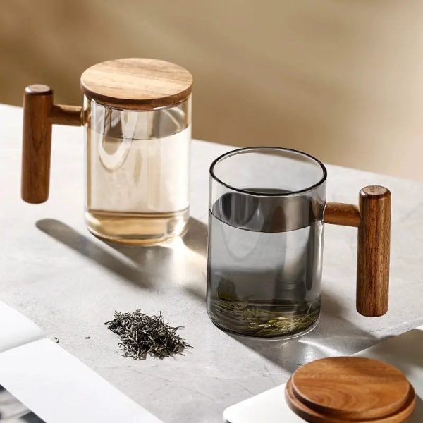 Mug design en bois d'acacia pour infusions