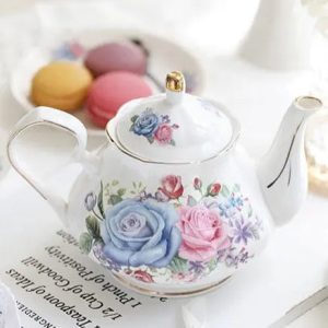 Tasses à thé anglaises en porcelaine élégante et colorée