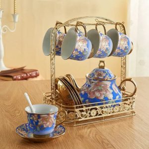 Service à thé Anglais en porcelaine bleu et doré