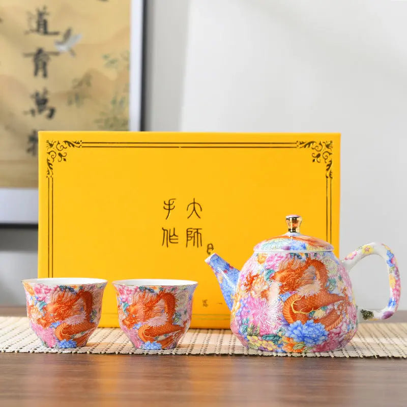 Service à thé Chinois en porcelaine avec motifs dragons