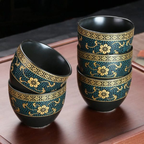 Ensemble de thé chinois élégant en noir et doré