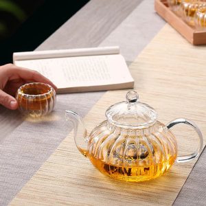 Théière en verre citrouille pour service élégant