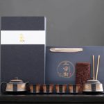 Service à thé avec motifs chinois traditionnels