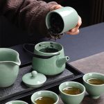 Théière japonaises craquelée en vert jade