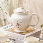 Théière Anglaise en Porcelaine 1L