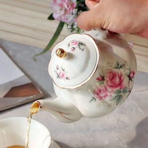 Théière anglaise florale en porcelaine élégante et raffinée