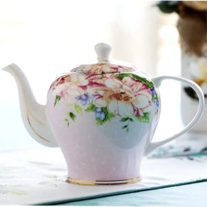 Théière Anglaise en porcelaine rose 1.4L