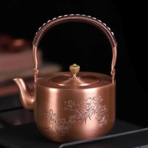 Théière en cuivre fleurs de prunier 1.5L