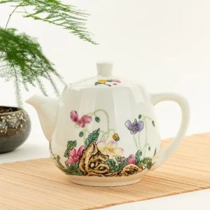 Théière en porcelaine blanche fleurs 450ML - 900ML