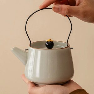 Théière en porcelaine beige 300ML