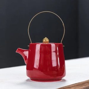 Théière en porcelaine, design traditionnel asiatique