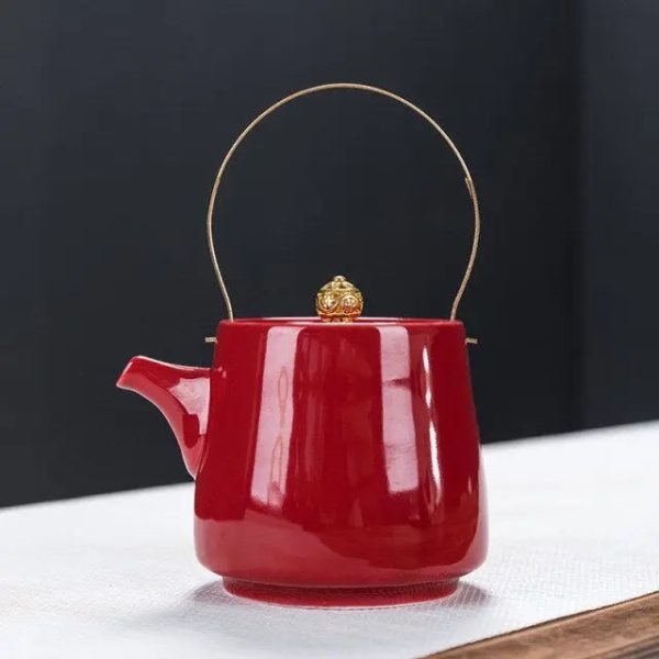 Théière en porcelaine, design traditionnel asiatique