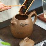 Yixing marron, théière en argile traditionnelle