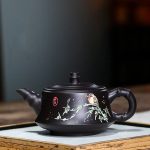 Théière en argile noire traditionnelle de Chine