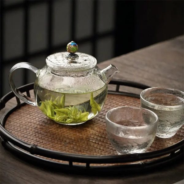 Théière en verre pour un service raffiné 200ml