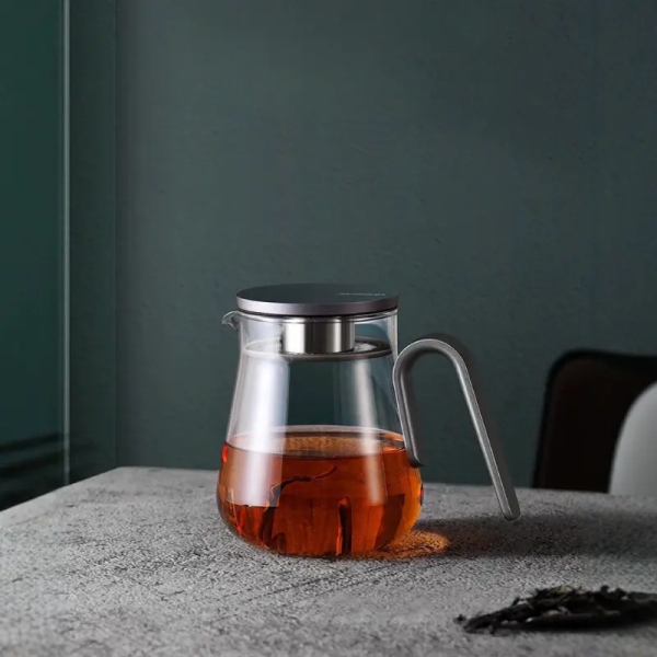 Théière 600ml au design épuré