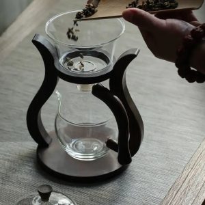 Théière design en verre avec finition en bois