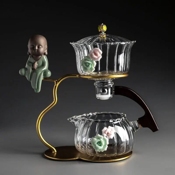 Accessoire de thé : théière en verre élégante