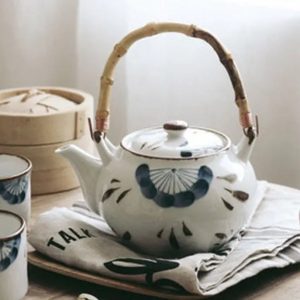 Théière en porcelaine blanche et bleue 500ML