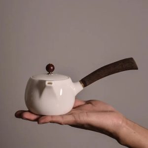 Théière en céramique 200ml, design japonais élégant