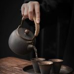 Théière traditionnelle japonaise en céramique