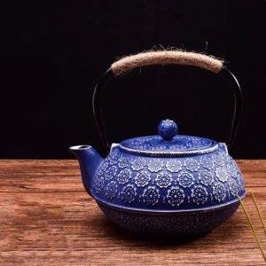 Théière Japonaise en Fonte Bleue à Fleurs 1L