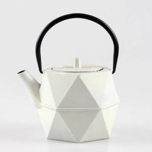 Théière en fonte design cubique pour le thé