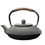 Théière en fonte durable et esthétique