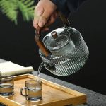Théière en Verre Japonais avec Anse Carrée en Bois