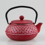 Théière rouge 600ml en fonte pour infusion élégante