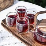 Service à thé élégant, design scandinave en verre