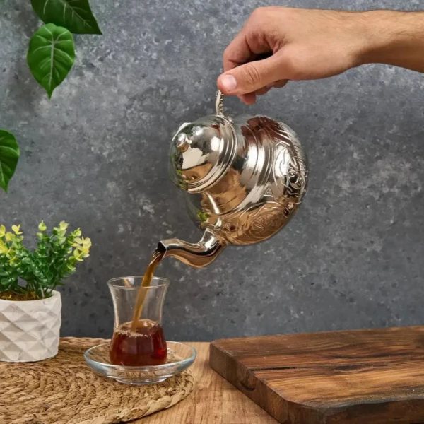 Théière turque en cuivre pour infusion